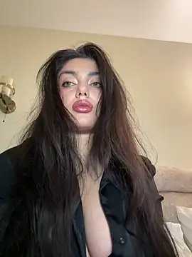 Sweet Khalifa  online show from December 14, 2:11 pm