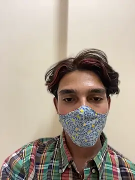 Snapshot of Lush_25 chatting on May 19, 12:33 pm Lush 25 online show from May 19, 12:33 pm