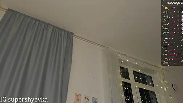 Snapshot of evkasup chatting on February 18, 6:04 pm evkasup online show from February 18, 6:04 pm