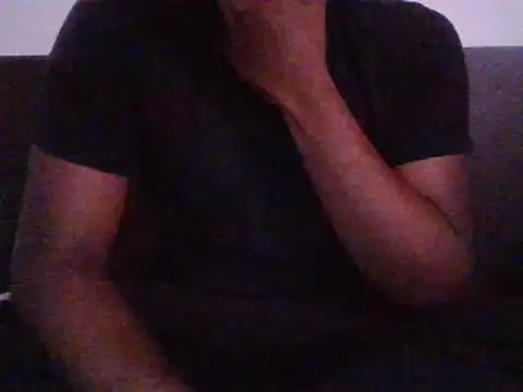 Snapshot of justinme00o7 chatting on June 15, 12:57 am justinme00o7 online show from June 15, 12:57 am