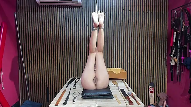 BDSM Vantablack  online show from February 20, 6:26 am