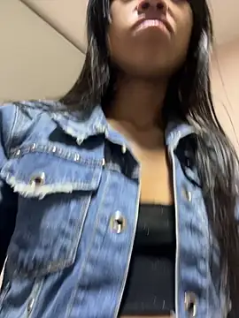 bonnie 18x online show from November 13, 11:25 pm