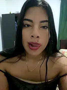 steisy325 online show from December 5, 5:37 am