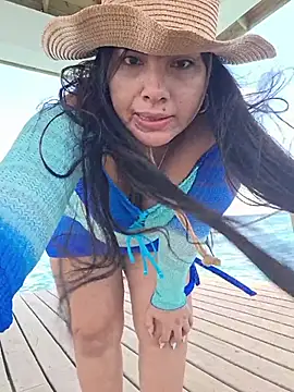 steisy325 online show from May 2, 5:40 pm