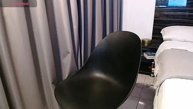 Snapshot of FaustoCock chatting on March 22, 10:49 am FaustoCock online show from March 22, 10:49 am