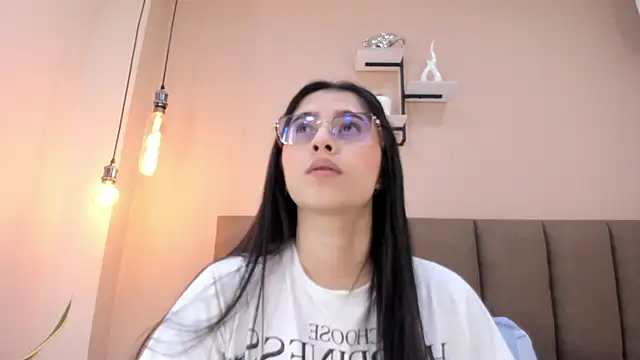Snapshot of Amy_wats0n chatting on June 9, 7:03 pm Amy wats0n online show from June 9, 7:03 pm