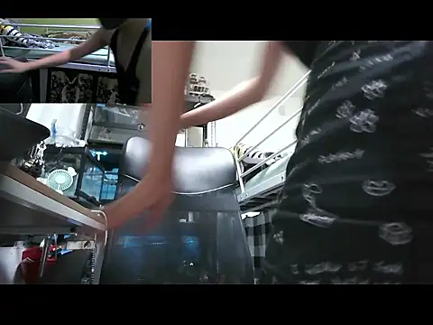 Snapshot of Owl1216 chatting on September 14, 11:09 am Owl1216 online show from September 14, 11:09 am