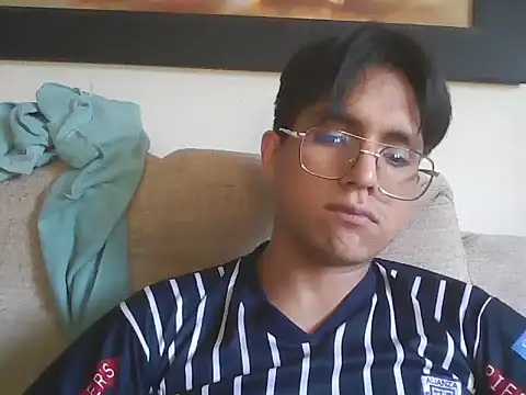 Snapshot of HardDick2 chatting on July 18, 9:51 pm HardDick2 online show from July 18, 9:51 pm