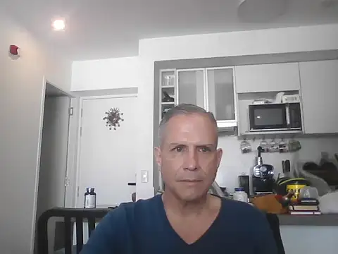 Diegoperrote682661 online show from November 1, 8:11 pm