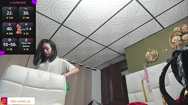 Mia scarlet69 online show from March 13, 12:23 pm