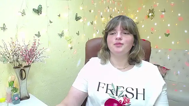 StaceyLex online show from April 23, 5:19 am