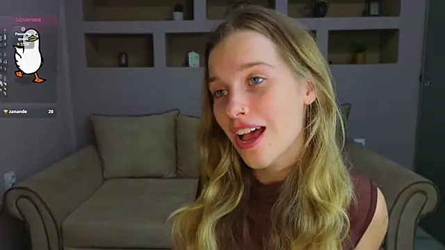 Snapshot of LinaCristonsen chatting on September 30, 6:02 pm LinaCristonsen online show from September 30, 6:02 pm