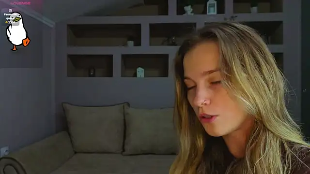 Snapshot of LinaCristonsen chatting on October 14, 5:25 pm LinaCristonsen online show from October 14, 5:25 pm