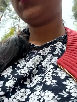 ScarletAss online show from September 14, 4:33 am