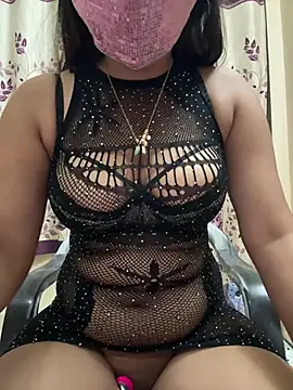 ScarletAss online show from July 25, 1:30 pm