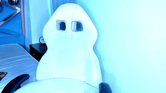 Lucii fer  online show from November 25, 11:32 am