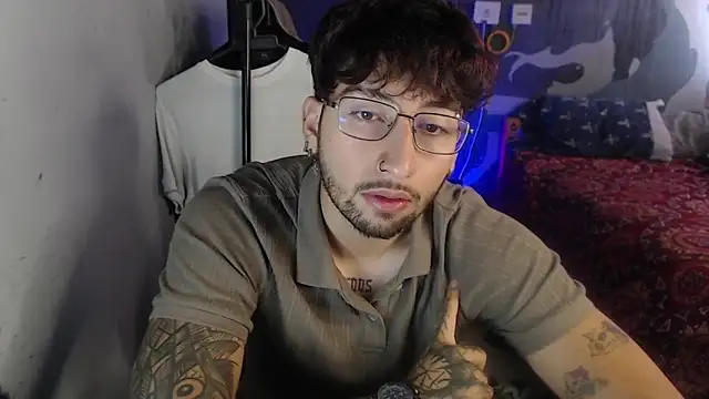 Dereck Dickson online show from November 16, 6:30 am