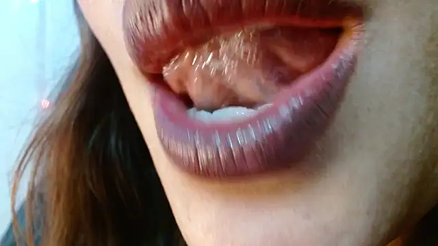 Snapshot of miss_evoleth2 chatting on February 3, 3:04 am miss evoleth2 online show from February 3, 3:04 am