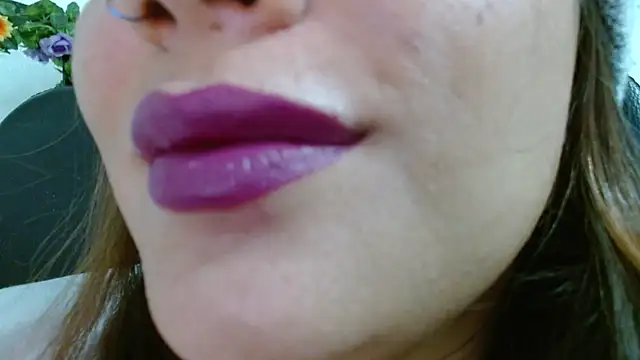 Snapshot of miss_evoleth2 chatting on March 7, 11:07 am miss evoleth2 online show from March 7, 11:07 am