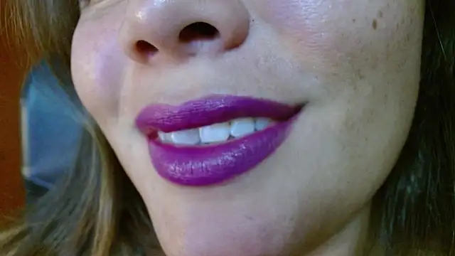 Snapshot of miss_evoleth2 chatting on June 9, 12:55 am miss evoleth2 online show from June 9, 12:55 am