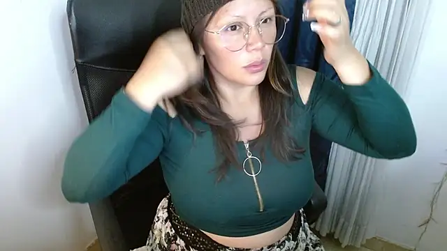 miss evoleth2 online show from June 21, 12:57 am
