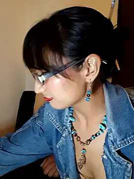 Lucy Chery online show from May 5, 3:36 am