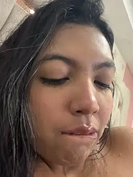 nicole fisherr online show from April 29, 7:56 am
