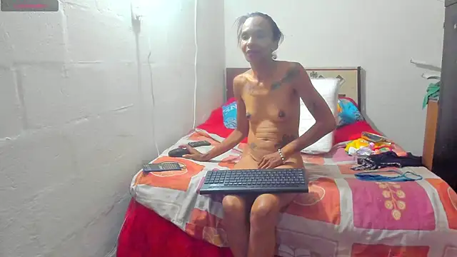 Snapshot of Brianrosex chatting on February 14, 7:07 am Brianrosex online show from February 14, 7:07 am