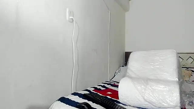 Snapshot of Brianrosex chatting on March 16, 5:47 am Brianrosex online show from March 16, 5:47 am