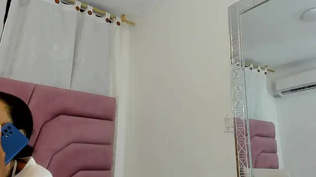 Snapshot of Brianrosex chatting on October 18, 3:20 am Brianrosex online show from October 18, 3:20 am