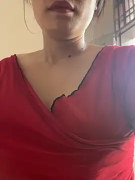 Snapshot of Bella0815 chatting on October 18, 7:09 am Bella0815 online show from October 18, 7:09 am