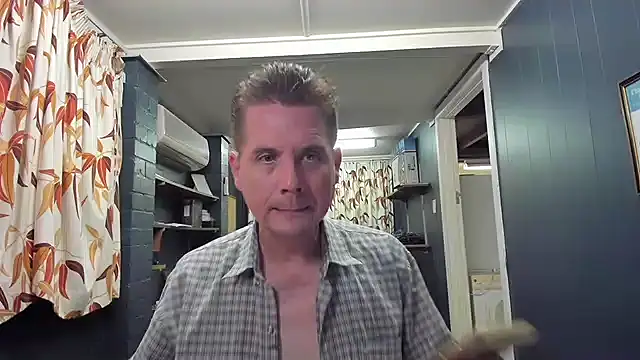 tilobinder online show from December 17, 10:01 am