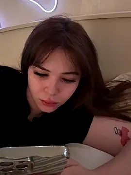 CutiePie3 online show from November 29, 7:33 am