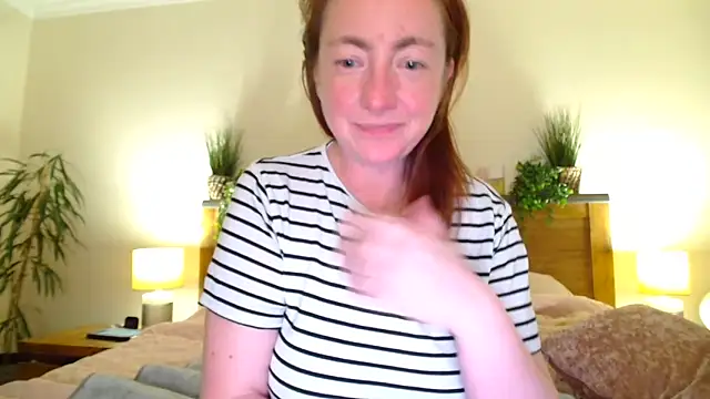 LouiseTswing online show from March 13, 8:11 pm