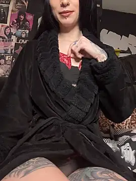 MissMidnightUK online show from February 13, 12:39 am