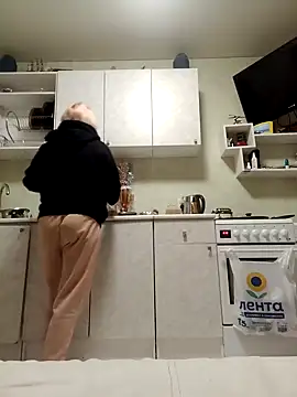 Milen Milf online show from December 29, 3:13 pm