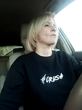 Milen Milf online show from February 5, 11:44 am