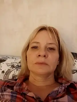 Milen Milf online show from February 5, 7:20 pm