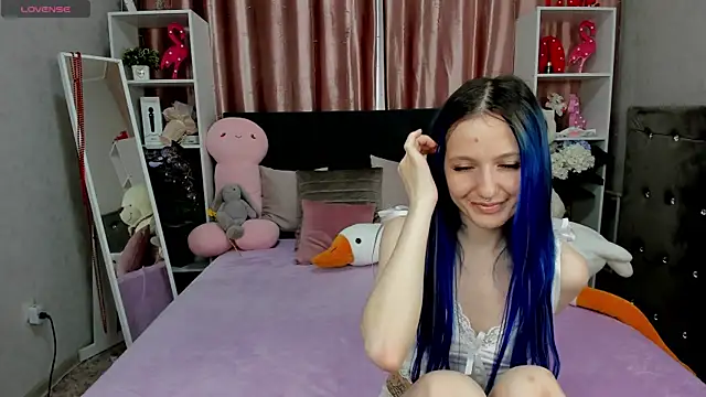 Snapshot of MiaKarlos chatting on March 21, 1:13 am MiaKarlos online show from March 21, 1:13 am