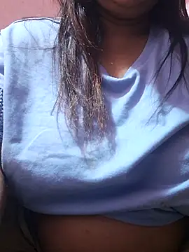 Snapshot of Hot-Anuska chatting on February 15, 6:59 pm Hot-Anuska online show from February 15, 6:59 pm