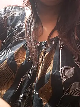 Snapshot of Hot-Anuska chatting on February 19, 5:53 pm Hot-Anuska online show from February 19, 5:53 pm