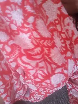 Snapshot of Hot-Anuska chatting on February 28, 9:10 am Hot-Anuska online show from February 28, 9:10 am