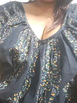 Snapshot of Hot-Anuska chatting on April 7, 4:40 pm Hot-Anuska online show from April 7, 4:40 pm