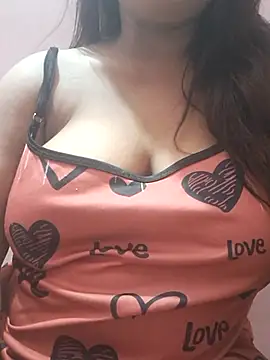 Snapshot of Hot-Anuska chatting on April 21, 4:12 pm Hot-Anuska online show from April 21, 4:12 pm