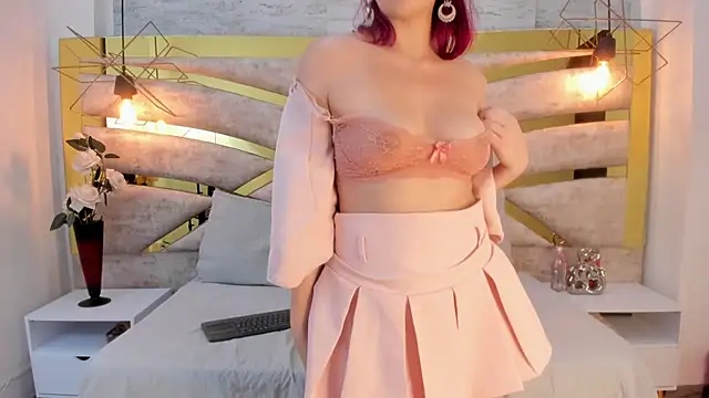 Snapshot of youhavebeengood chatting on December 3, 8:17 pm youhavebeengood online show from December 3, 8:17 pm