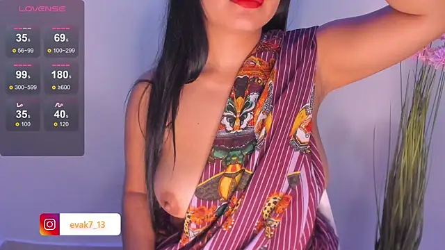 Snapshot of shara_queen1 chatting on February 28, 2:31 am shara queen1 online show from February 28, 2:31 am