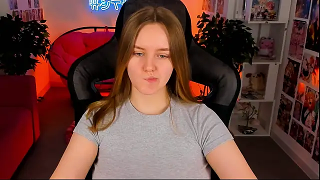 KellyPoter online show from February 22, 8:50 am