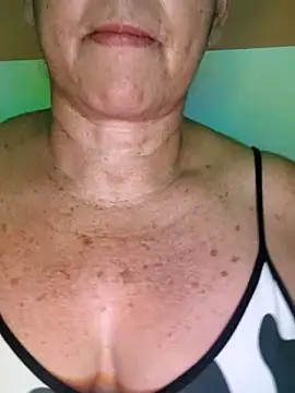 Kasandra Ho online show from February 28, 1:39 am