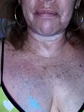 Kasandra Ho online show from March 4, 1:39 pm