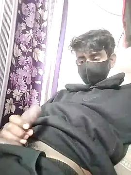 Snapshot of piyush_7inch chatting on January 2, 4:13 pm piyush 7inch online show from January 2, 4:13 pm